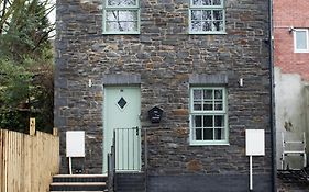 Ash Cottage